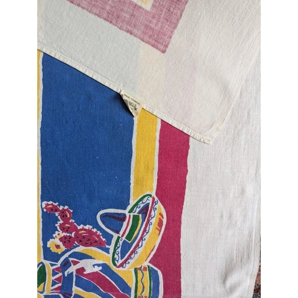 Vtg Startex Southwest Mexico Printed Tablecloth Sombrero Cactus Pottery 50x46